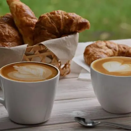 Le Maioliche Bed & Breakfast 3*