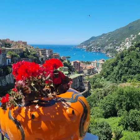 Le Maioliche Bed & Breakfast Vietri